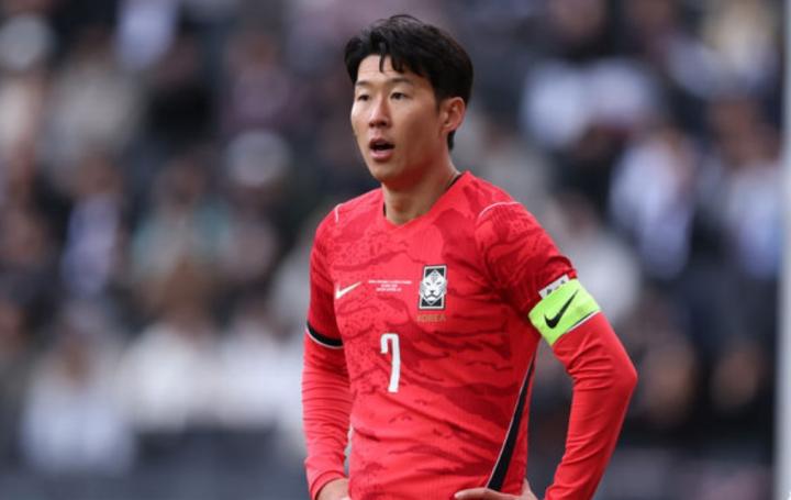  职业焦虑与战术修正：韩国队千场里程碑之殇的深度剖析 体育新闻 职业焦虑与战术修正：韩国队千场里程碑之殇的深度剖析 体育新闻