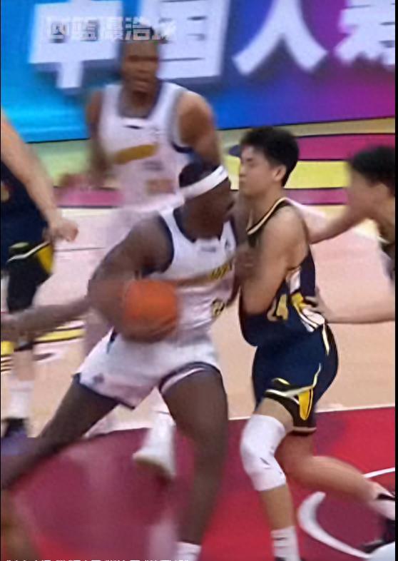  2025赛季展望：当传统强队遭遇战术瓶颈期 体育新闻 2025赛季展望：当传统强队遭遇战术瓶颈期 体育新闻 2025赛季展望：当传统强队遭遇战术瓶颈期 体育新闻